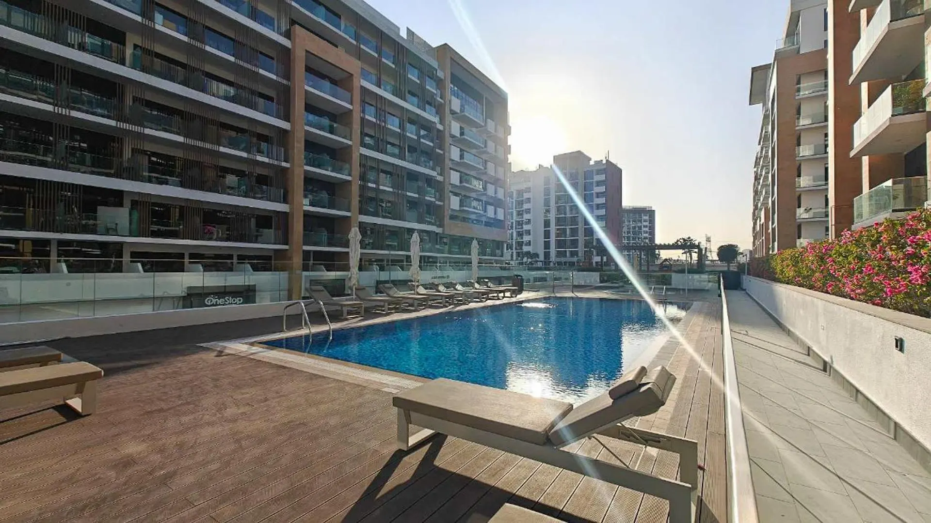 Apartment Indulging 1 Bedroom In Azizi Riviera 6 Dubai United Arab Emirates