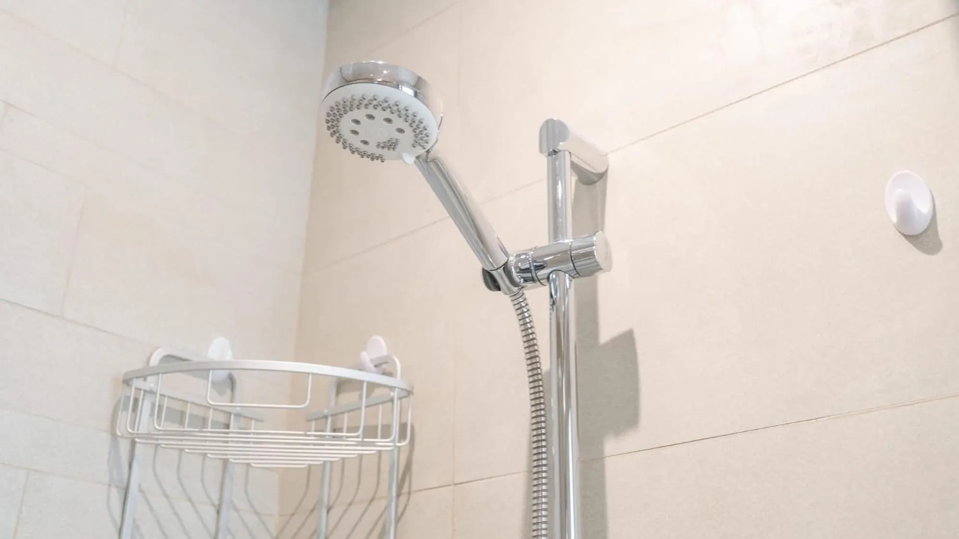 Apartment Indulging 1 Bedroom In Azizi Riviera 6 Dubai